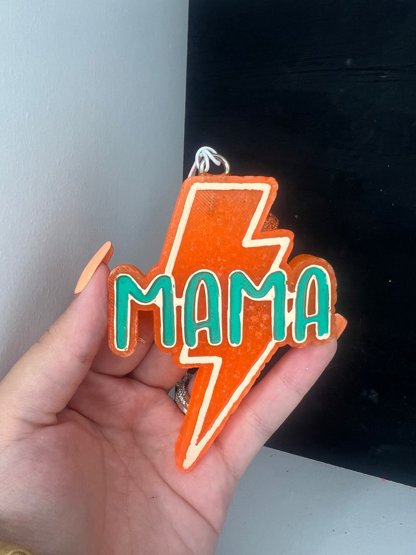 Mama Lightening Bolt Freshie - Blueberry Sugar